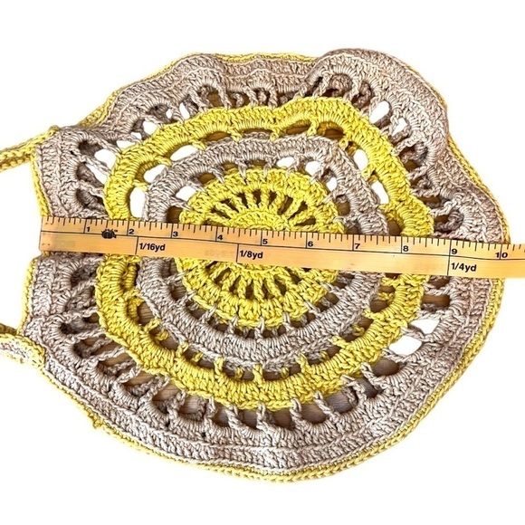 Little Round Crochet Hand Bag in Yellow & Neutral - Picture 6 of 7